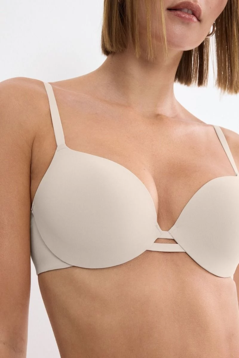 Σουτιέν "Triumph" Body Make-Up Illusion WHP EX μαύρο και μπεζ