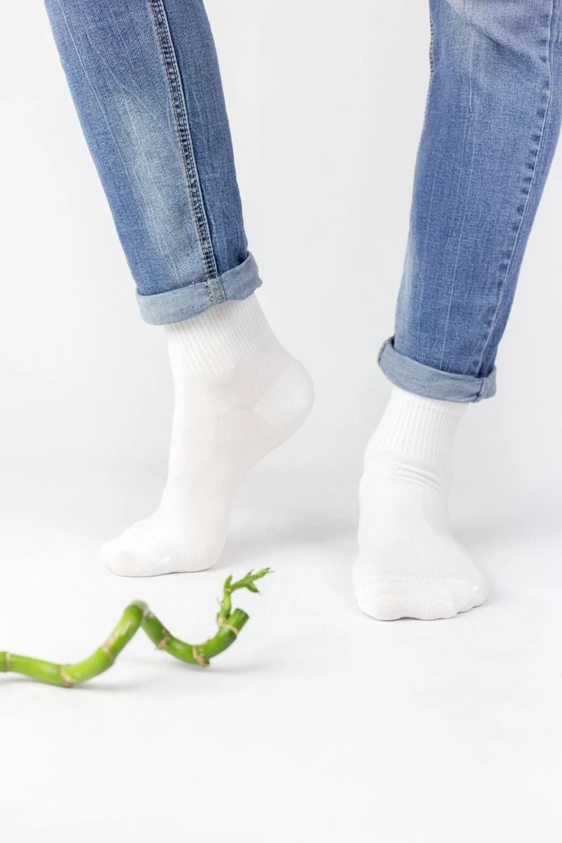 Ανδρικές Ημίκοντες Κάλτσες Bamboo Design TOTAL WHITE 3 ζευγάρια