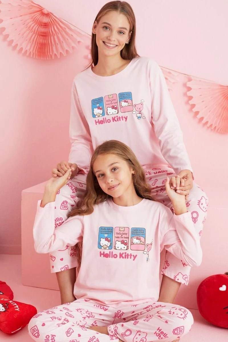 Κοριτσίστικη Πιτζάμα με σχέδιο hello kitty μαμά και κόρη ροζ