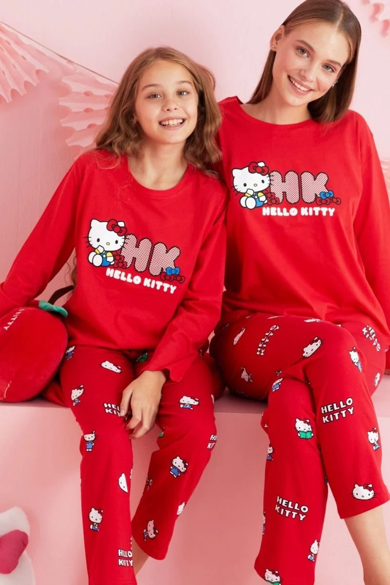  Κοριτσίστικη Πιτζάμα με σχέδιο hello kitty μαμά και κόρη κόκκινη