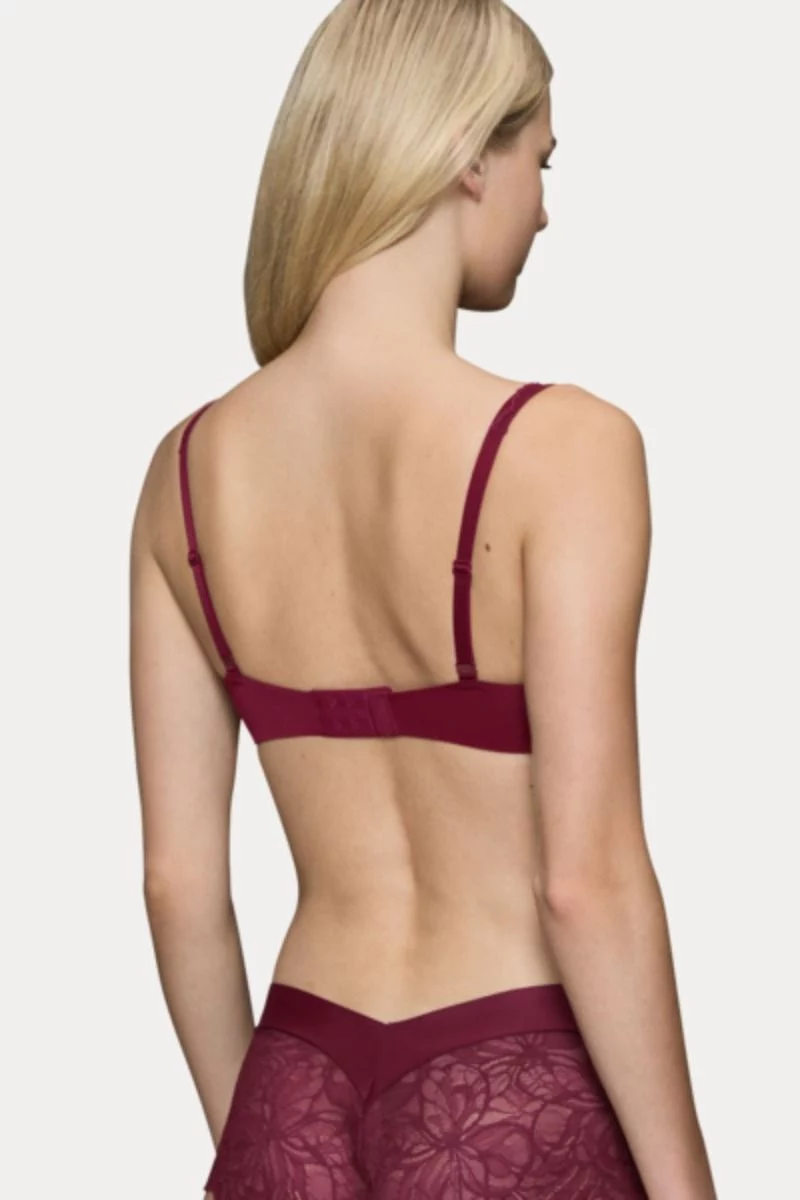 Σουτιέν "Triumph" BODY MAKE-UP ILLUSION LACE BALCONETTE 