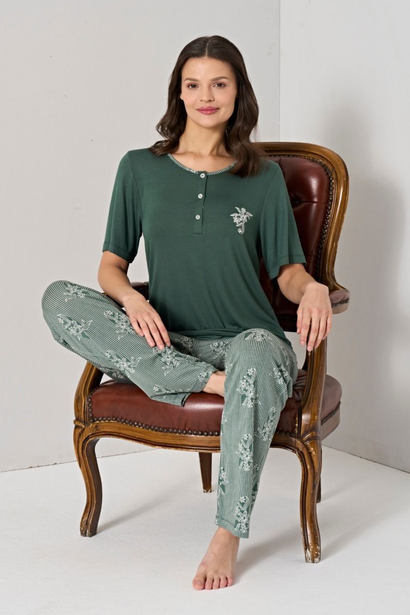 Γυναικεία Κοντομάνικη Πιτζάμα "Pijadore" Βισκόζη με κουμπιάκια σχέδιο λουλούδια