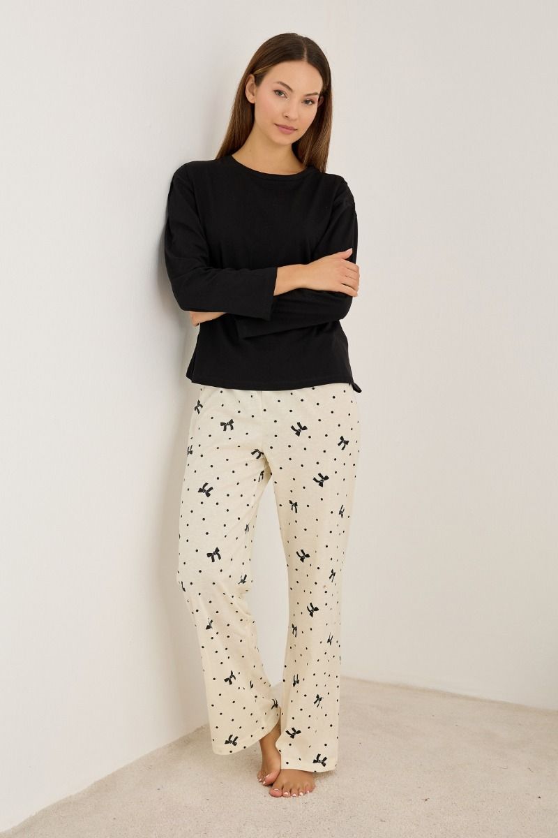 Γυναικεία Χειμωνιάτικη Πιτζάμα "siyah inci" μαύρο με εκρού και φιογκάκια