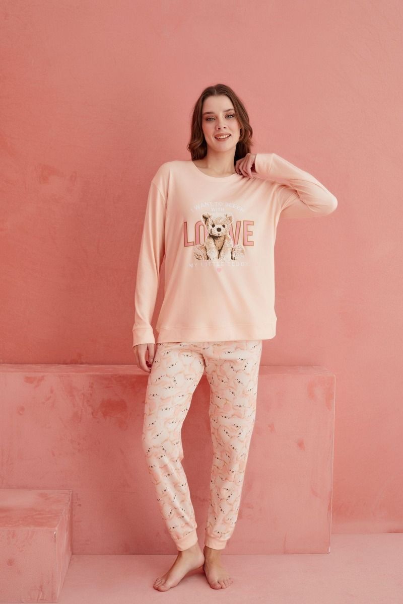 Γυναικεία Πιτζάμα χειμωνιάτικη σομόν χρώμα μακρυμάνικη σχέδιο αρκουδάκια