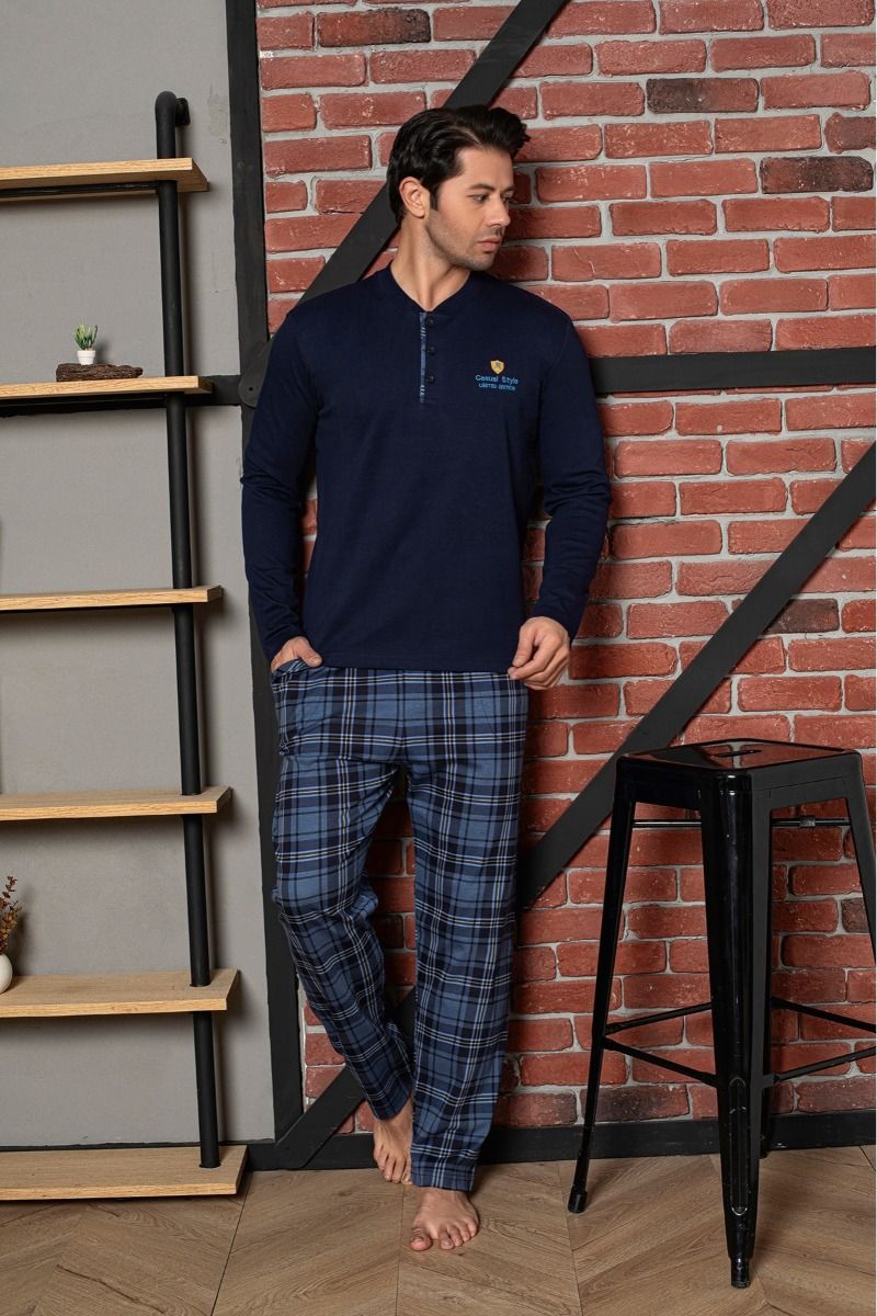 Ανδρική πιτζάμα χειμωνιάτικη σε ραφ χρώμα καρό παντελόνι