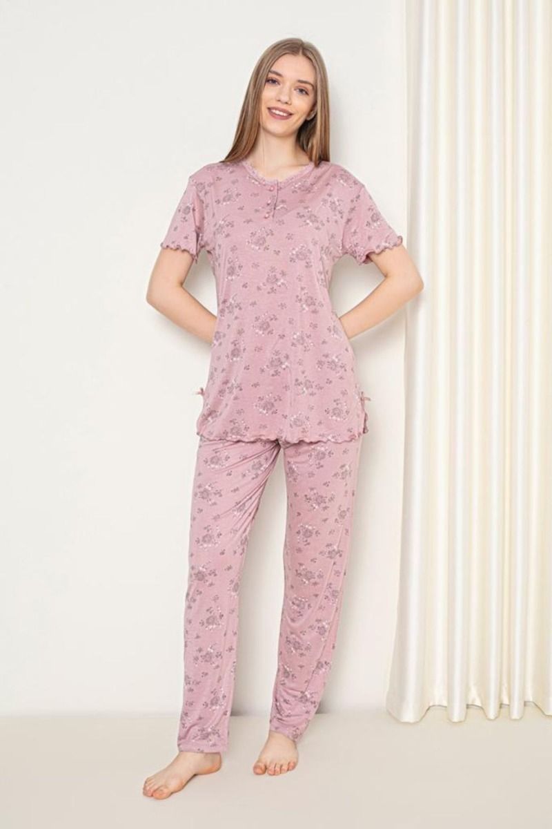 Γυναικεία πιτζάμα κοντομάνικη από βισκόζη με κουμπάκια και βολάν