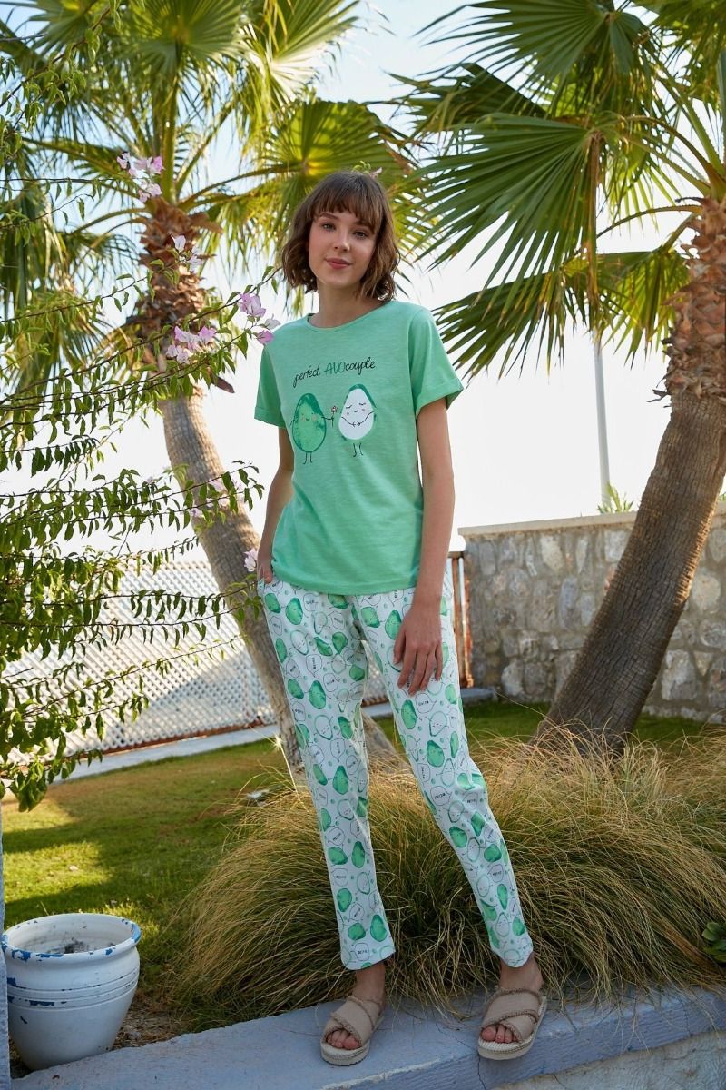 Γυναικεία πιτζάμα καλοκαιρινή κοντομάνικη με μακρύ παντελόνι λαχανί αβοκάντο