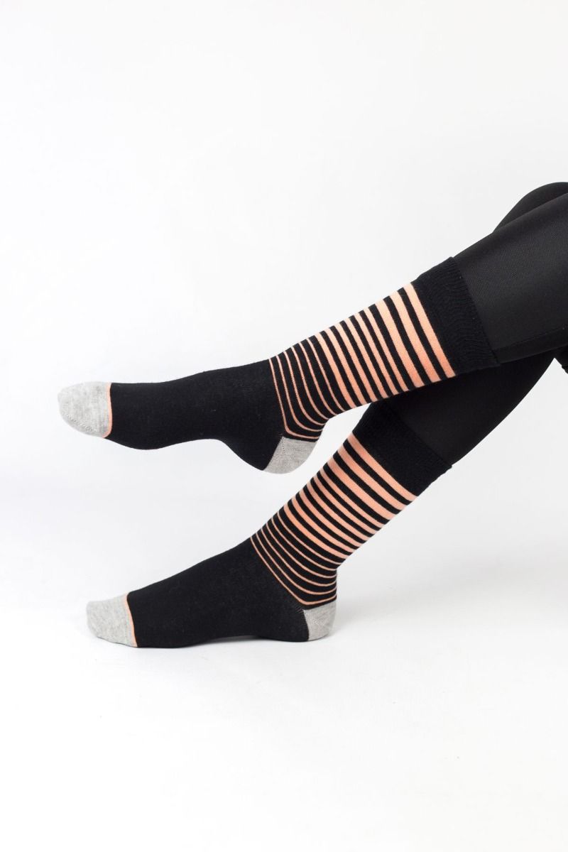 Γυναικείες casual κάλτσες  Cimpa DIFFERENT 4 ζευγάρια