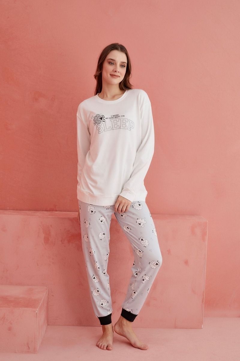 Γυναικεία Πιτζάμα χειμωνιάτικη σομόν χρώμα μακρυμάνικη σχέδιο προβατάκια