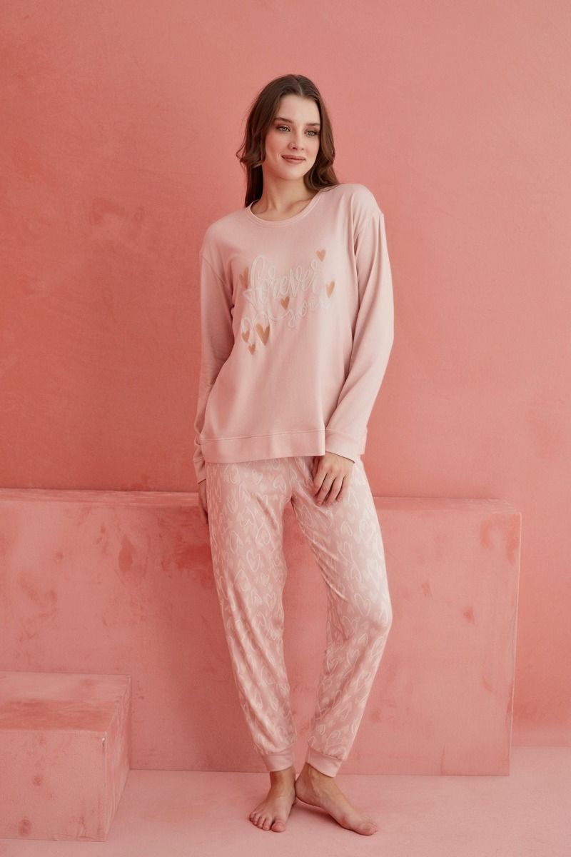 Γυναικεία Πιτζάμα χειμωνιάτικη σομόν χρώμα μακρυμάνικη σχέδιο καρδούλες