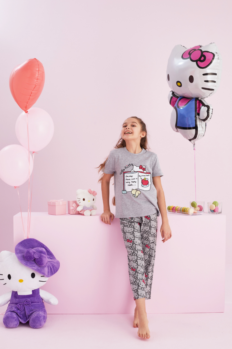 Πιτζάμα Μαμά και Κόρη "Hello Kitty" APPLE