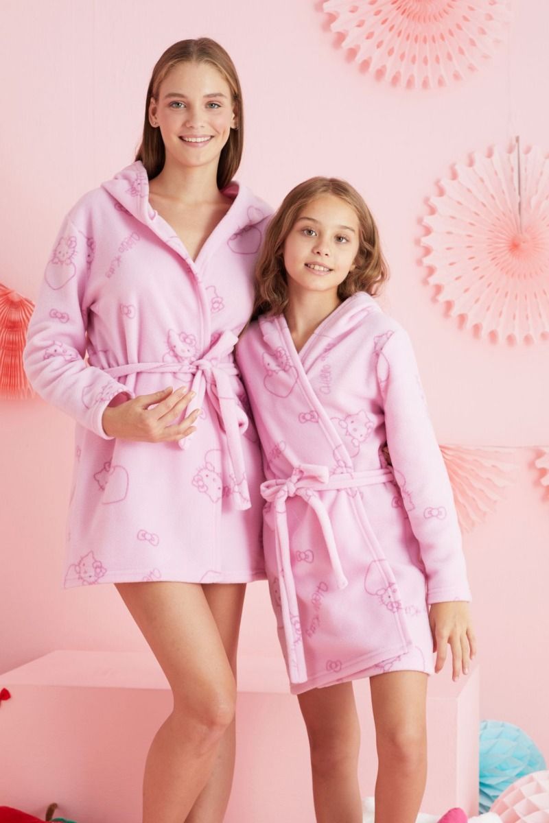 Κοριτσίστικη φλις ρόμπα HELLO KITTY σε ροζ χρώμα