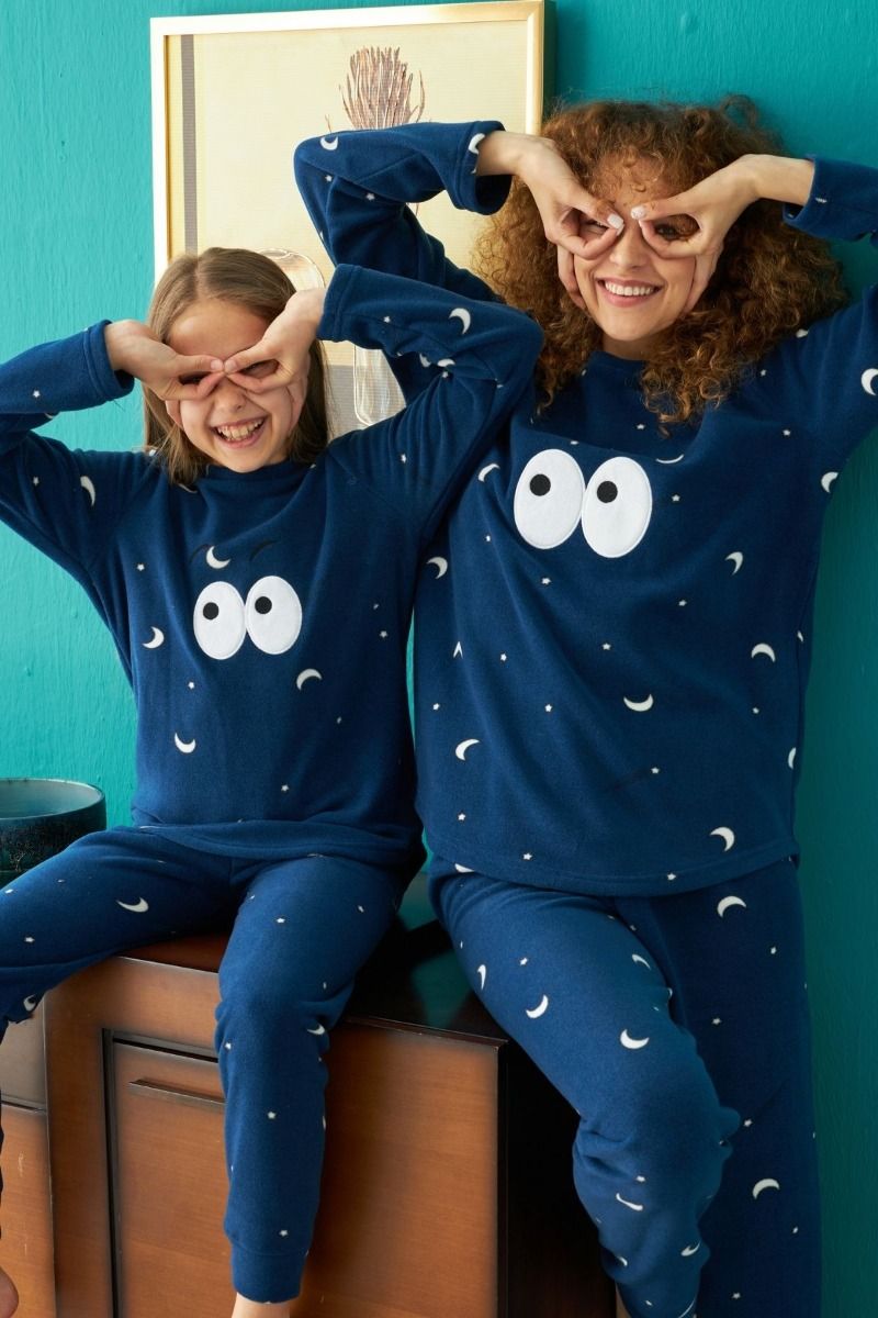 Παιδική κοριτσίστικη πιτζάμα fleece σκούρο μπλε μαμά και κόρη 