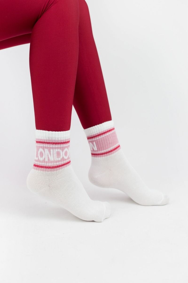 Γυναικείες ημίκοντες κάλτσες Modernty CAPITAL 4 ζευγάρια