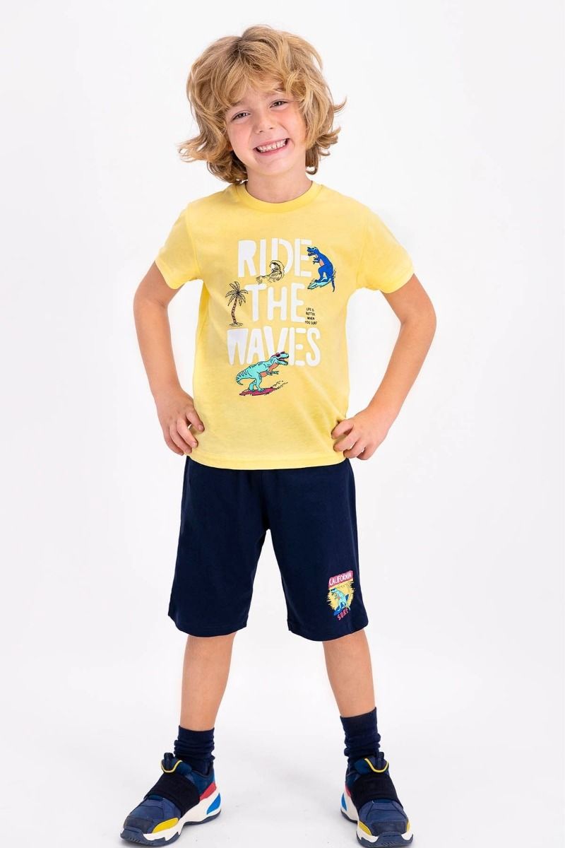 Καλοκαιρινή αγορίστικη παιδική πιτζάμα με δεινόσαυρους που κάνουν surf