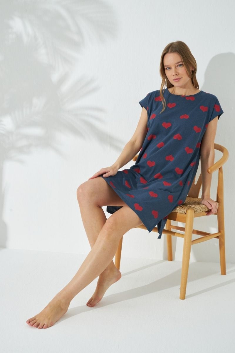 Γυναικείο καλοκαιρινό νυχτικό βαμβακερό με καρδιές μωβ χρώμα