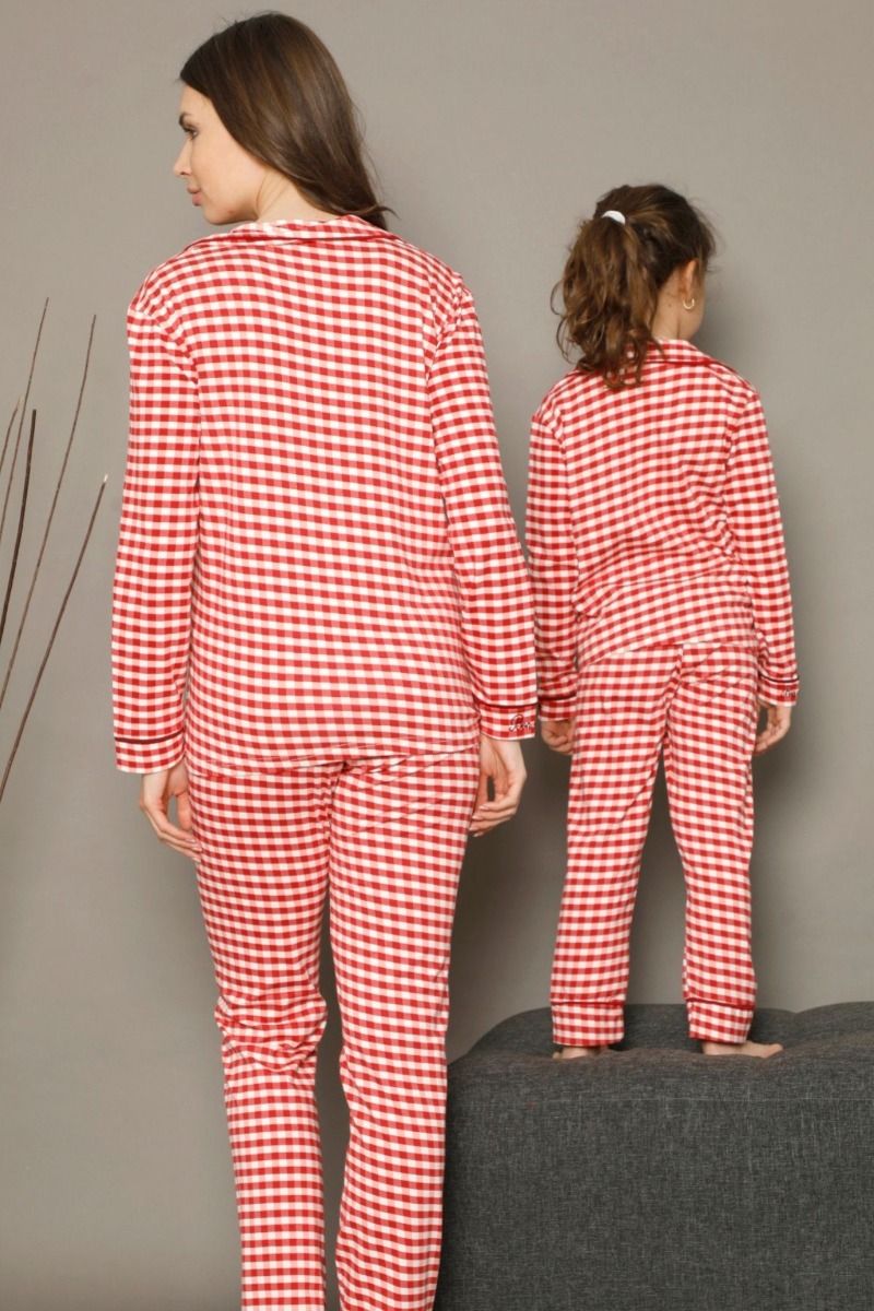 Κοριτσίστικη παιδική χειμωνιάτικη πιτζάμα βαμβακερή κουμπάκια κόκκινη καρό
