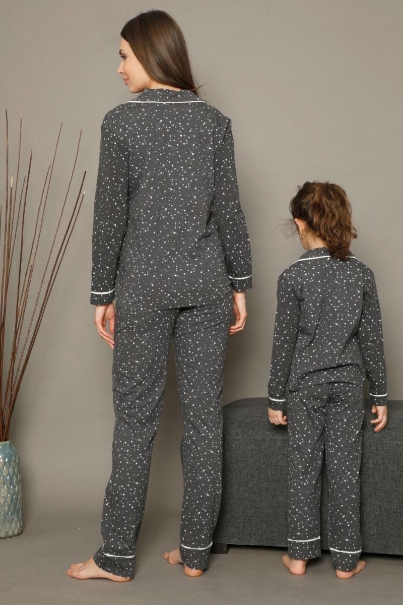 Κοριτσίστικη παιδική χειμωνιάτικη πιτζάμα βαμβακερή κουμπάκια σκούρη γκρι πουά
