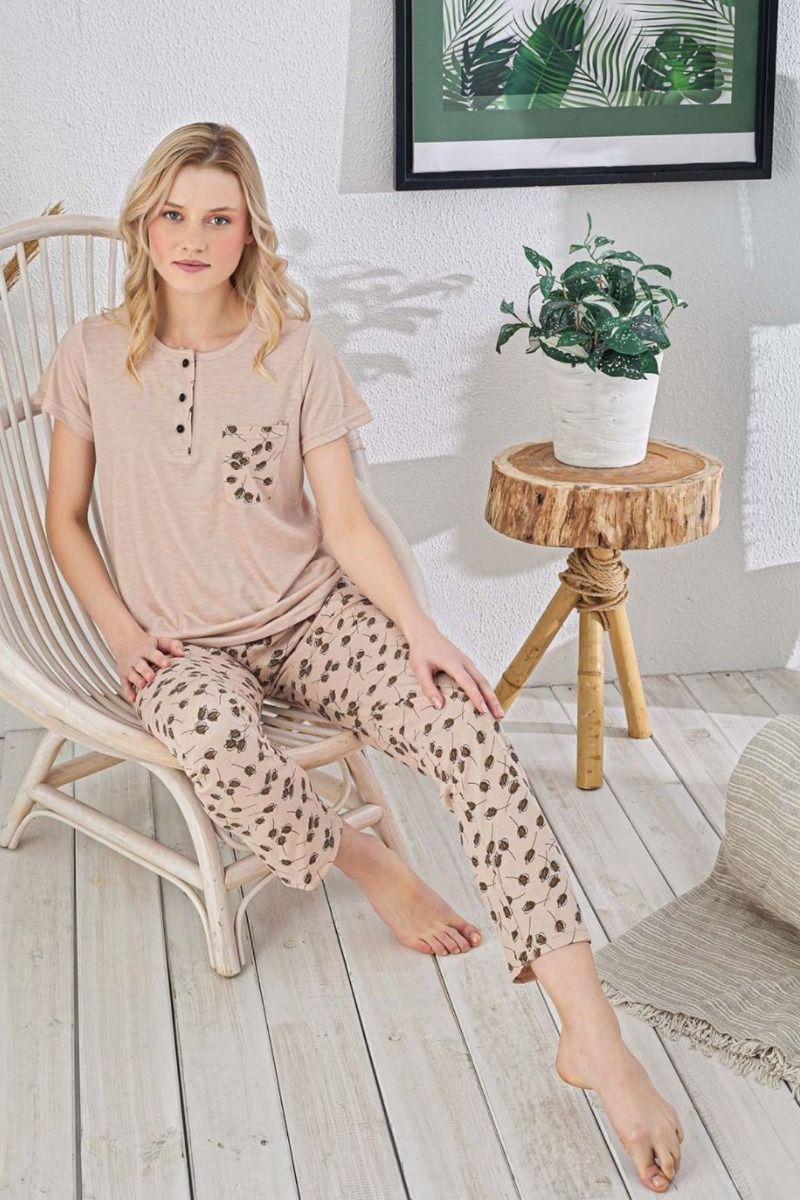Γυναικεία πιτζάμα βαμβακερή μπεζ χρώμα κοντομάνικη με κουμπάκια