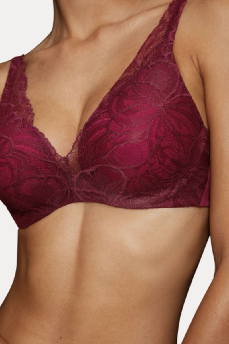 Γυναικείο Σουτιέν Triumph BODY MAKE-UP ILLUSION LACE BALCONETTE 00EW