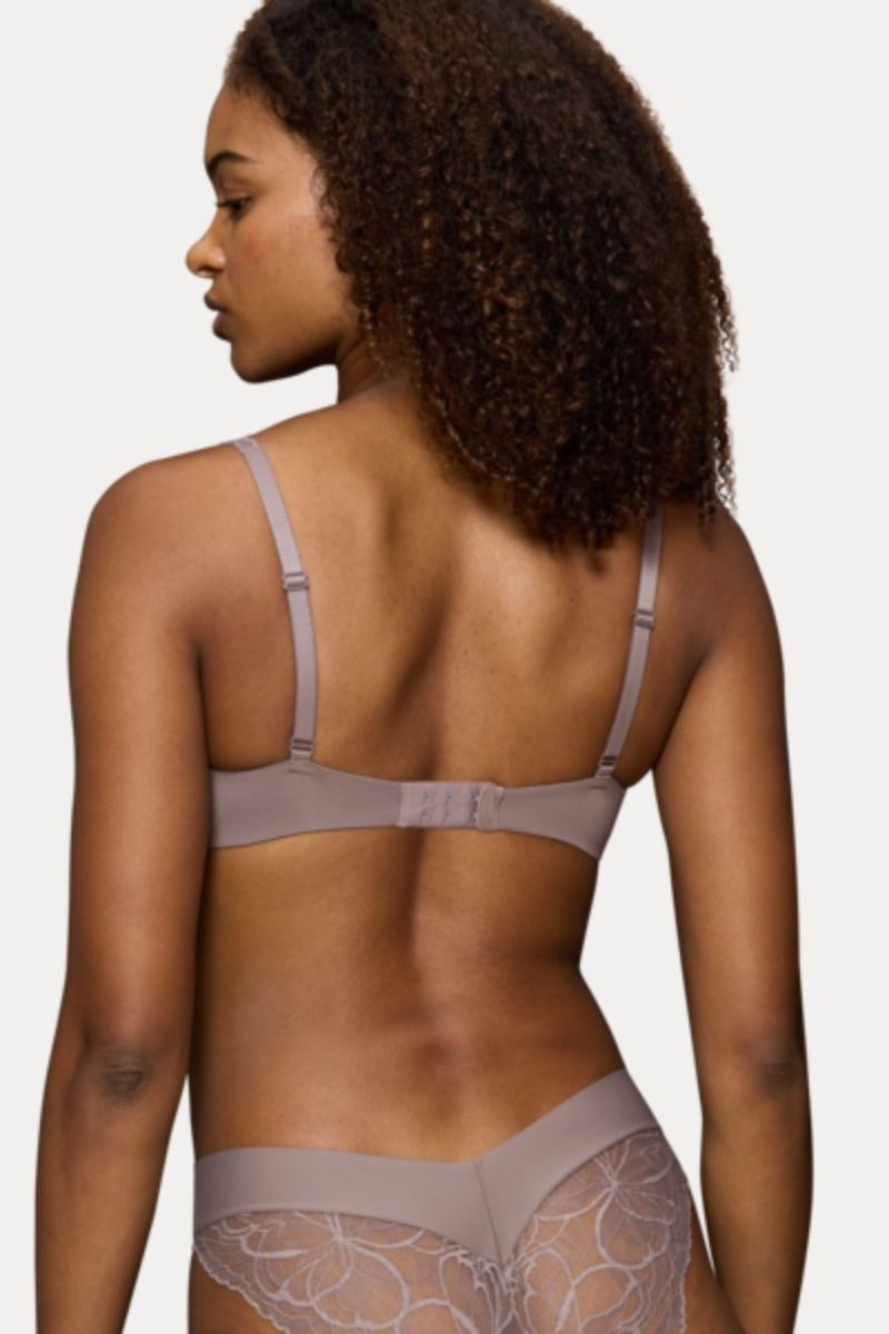 Σουτιέν "Triumph" BODY MAKE-UP ILLUSION LACE BALCONETTE VIZON 10219710-3091