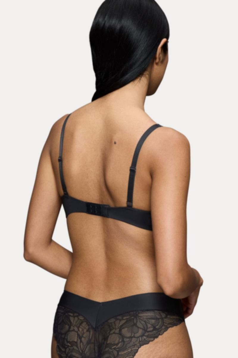 Σουτιέν Triumph BODY MAKE-UP ILLUSION LACE BALCONETTE BLACK 10219710-0004