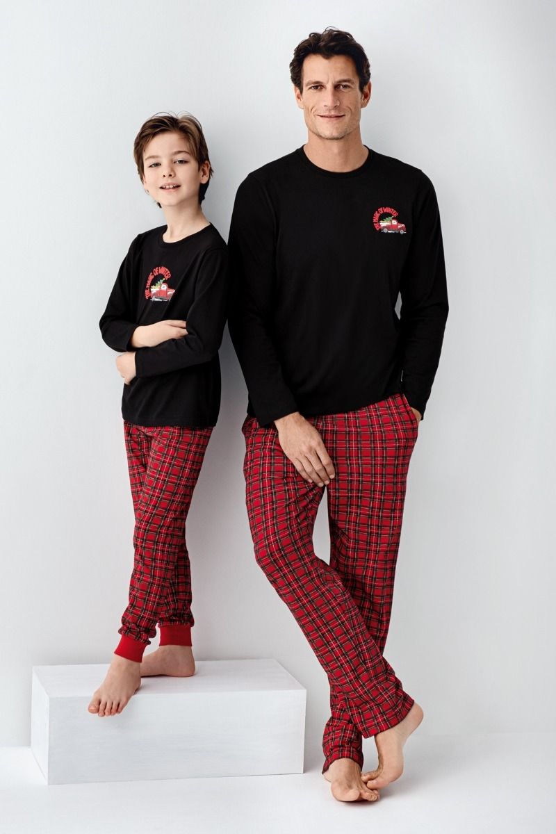 Ανδρική Πιτζάμα χειμωνιάτικη μαύρη με κόκκινο καρό παντελόνι βαμβακερή