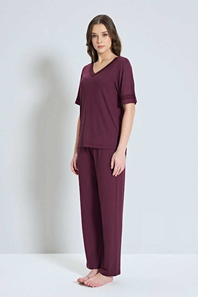 Γυναικεία Κοντομάνικη Πιτζάμα "Pijadore"  Βισκόζη με λεπτομέρειες από δαντέλα