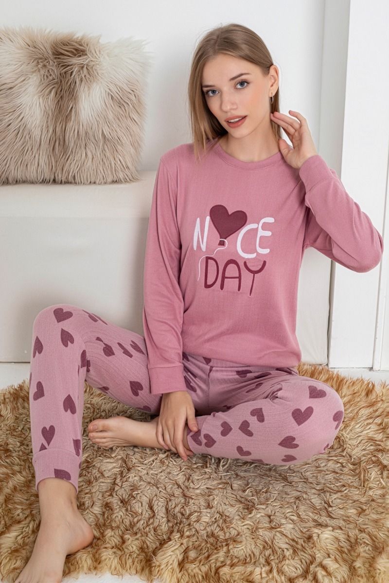Γυναικεία Χειμωνιάτικη thermal Πιτζάμα "Pijamangel" σάπιο μήλο με καρδούλες