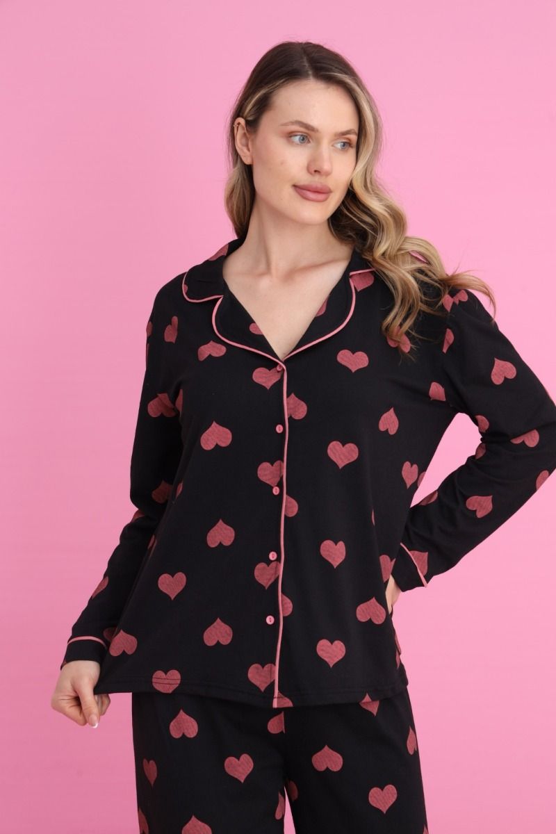 Γυναικεία Μακρυμάνικη Πιτζάμα κουμπιά "siyah inci" μαύρη με ροζ καρδιές