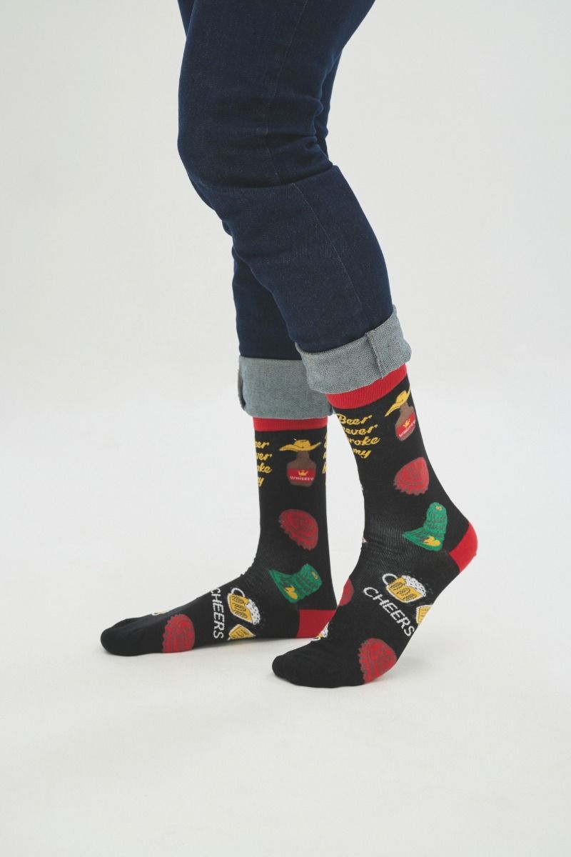 Ανδρικές Fashion Κάλτσες SOMA Βαμβακερές μαύρες με σχέδια