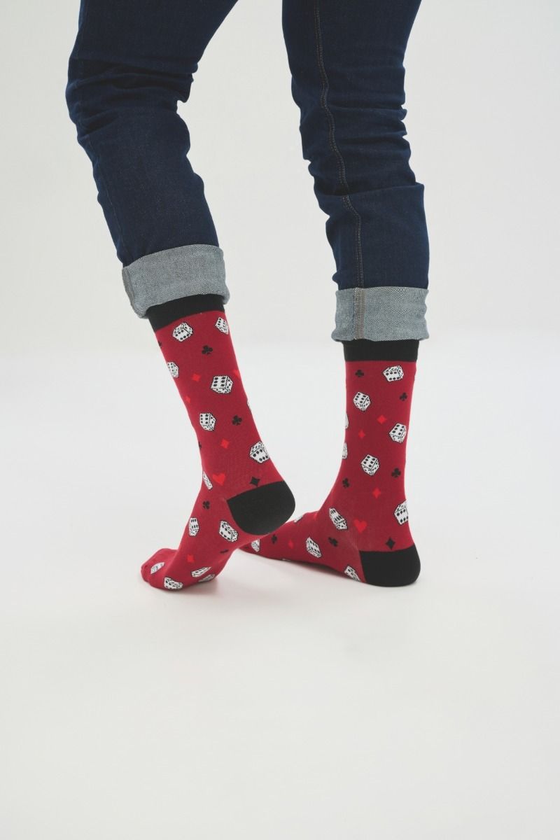 Ανδρικές Fashion Κάλτσες SOMA Βαμβακερές με ζάρια κόκκινο χρώμα