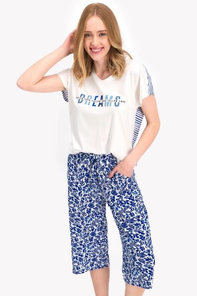 Γυναικεία πιτζάμα καλοκαιρινή κοντομάνικη κάπρι μπλε λευκό σχέδιο