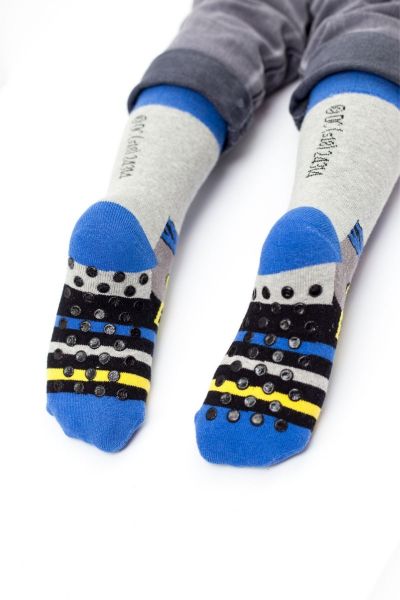 Αντιολισθητικές Αγορίστικες παιδικές κάλτσες 3 ζευγάρια διαφορετικά σχέδια BATMAN 
