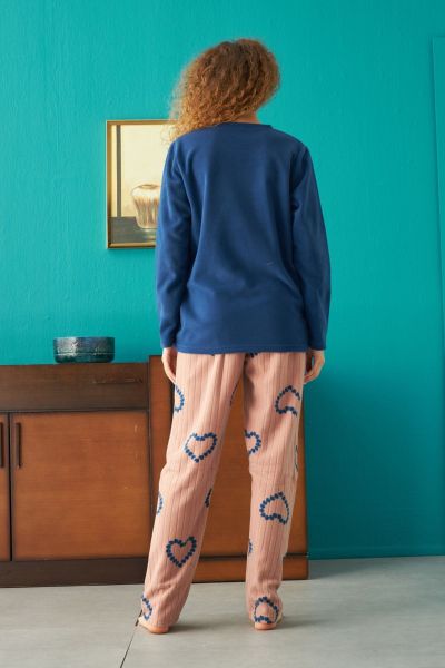Γυναικεία πιτζάμα φλις χειμωνιάτικη σκούρο μπλε μπεζ σχέδιο