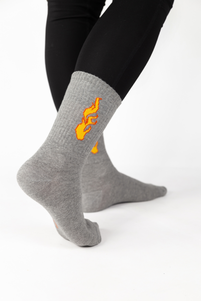Αθλητικές κάλτσες Trendy πολύχρωμες 4 τμχ. FIRE 